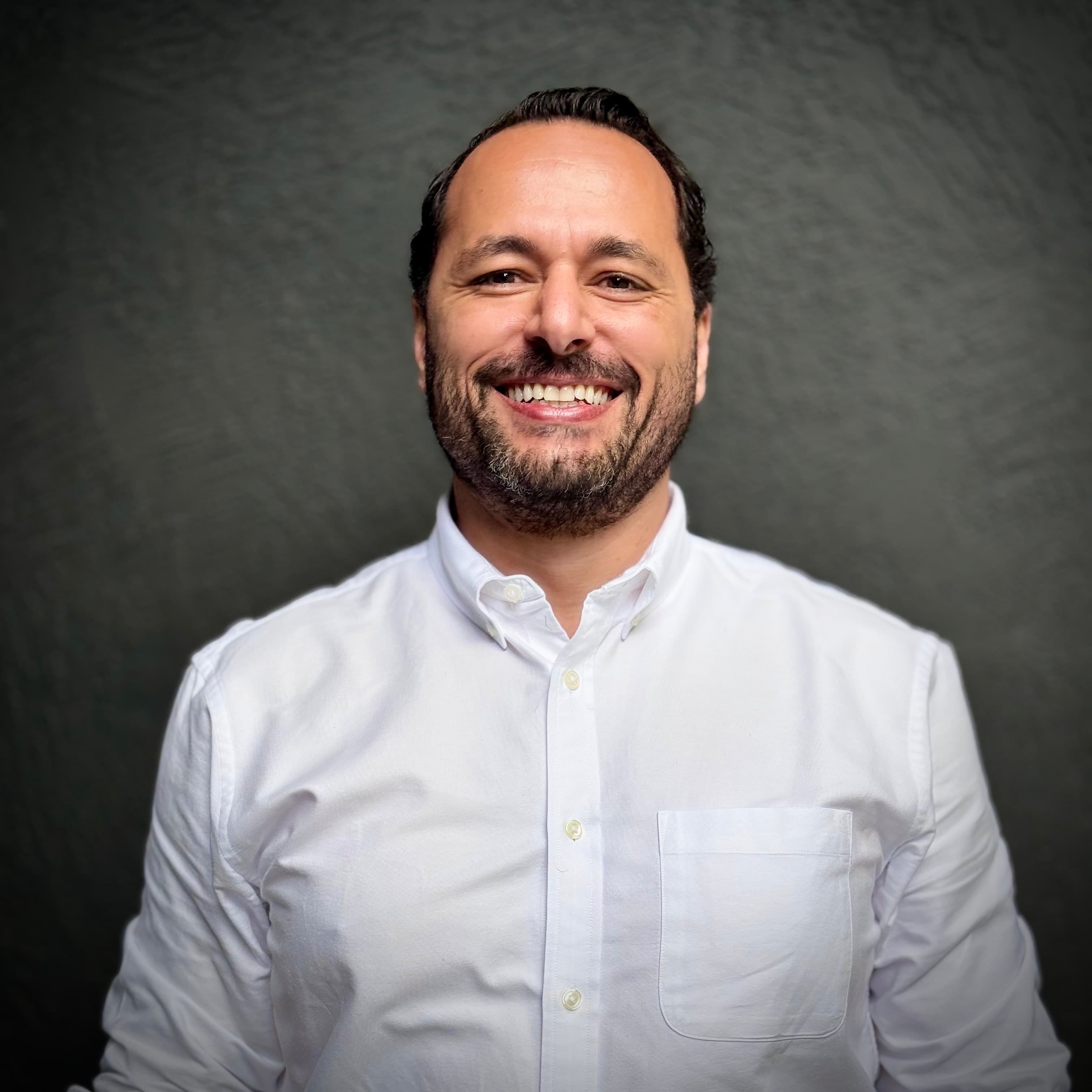 Hussain Al-Shorafa, Leadership at Revic